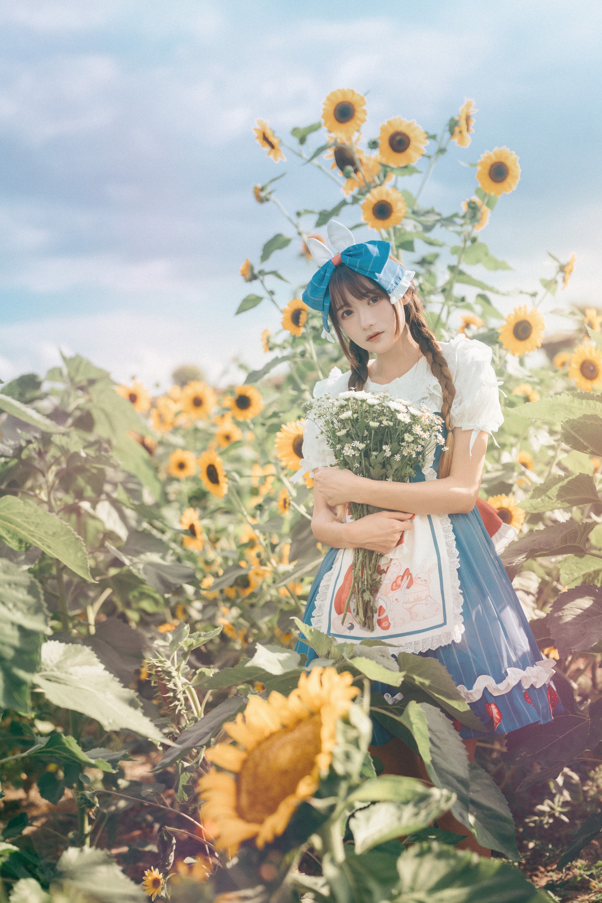 图片[1]-兔子Zzz不吃胡萝卜 – NO.134 甜甜向日葵女孩 [31P]-XikXak